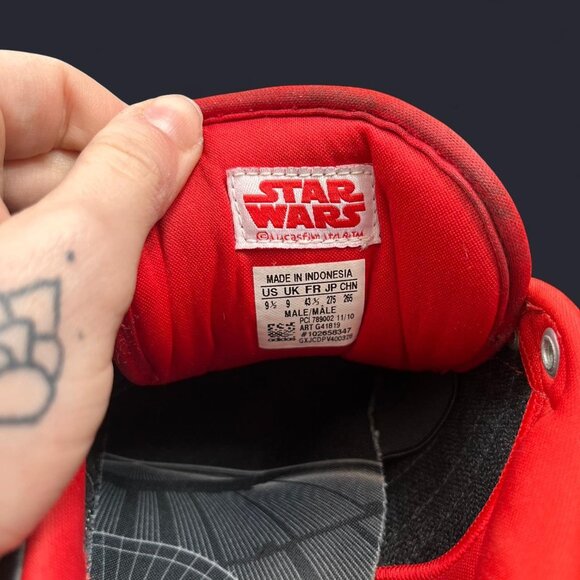 Adidas x Star Wars Darth Vader leather sneakers - Picture 6 of 7